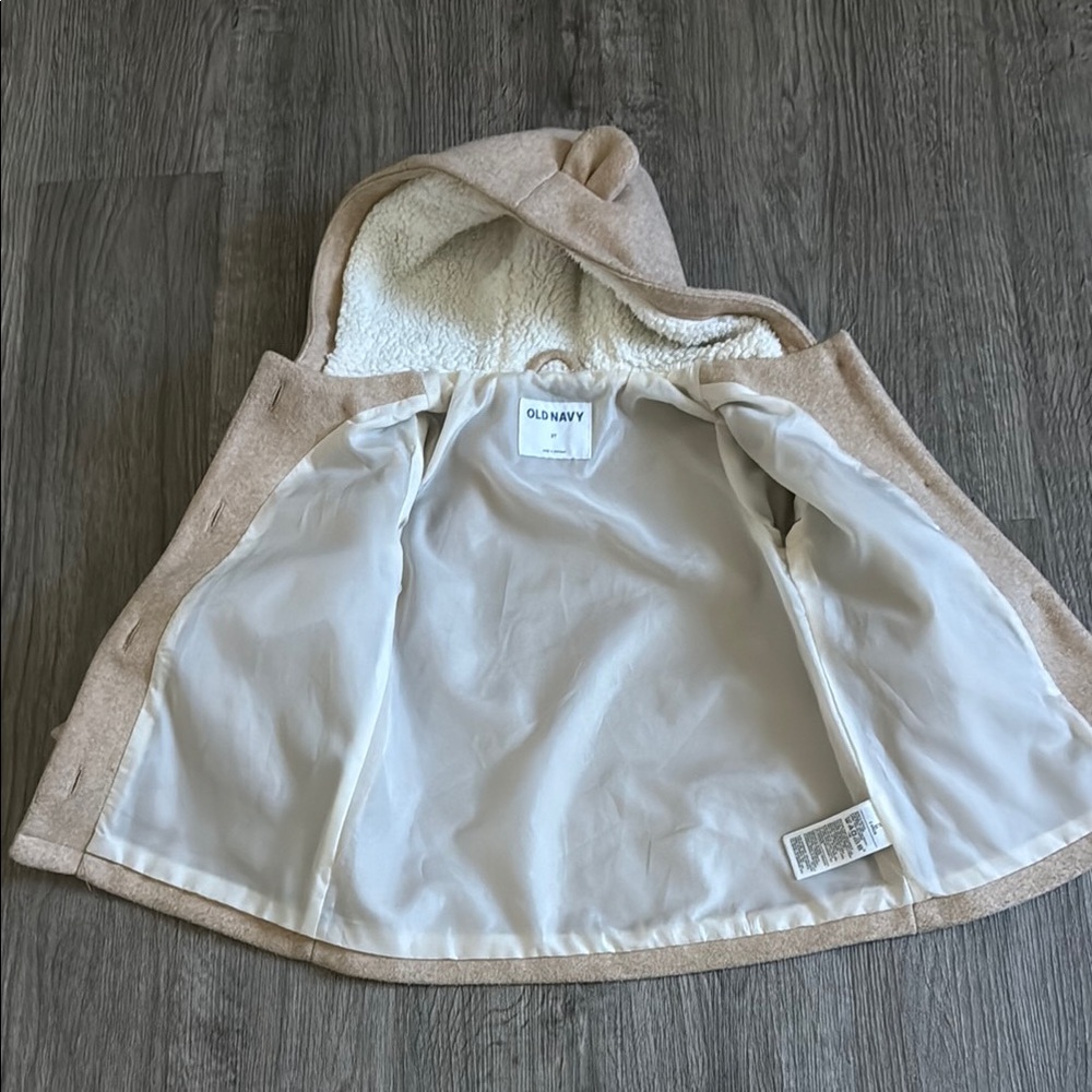 Old Navy Kids Beige Hooded Puffer Jacket - Picture 3 of 5